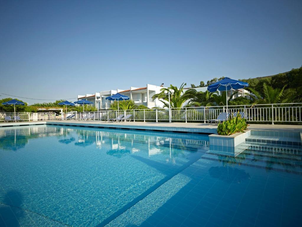 Kouros Seasight Hotel Pythagoreio Exterior photo